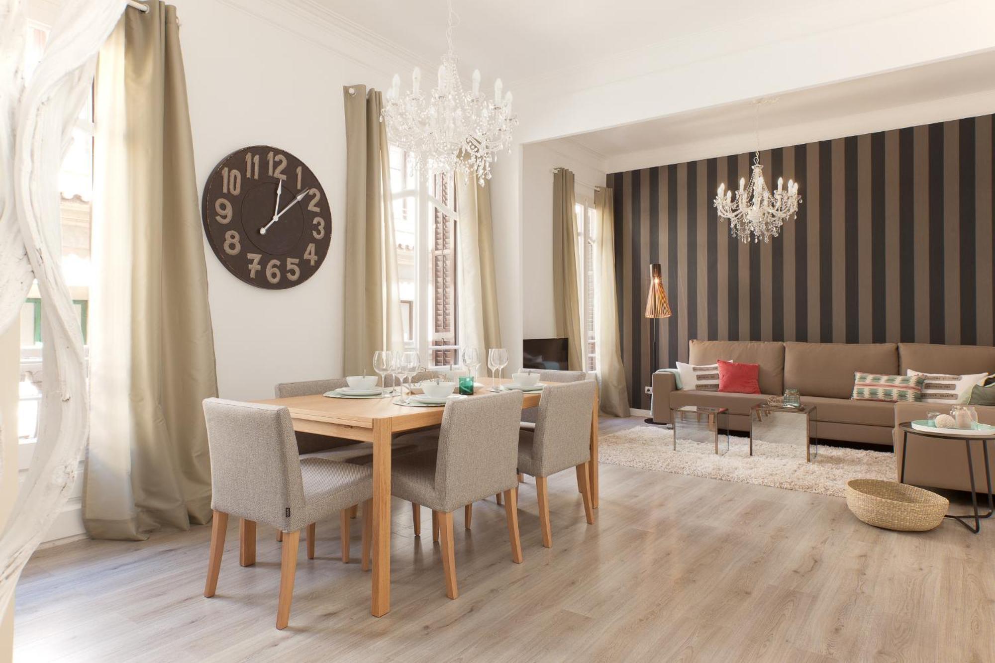 Click&Flat Seneca Suites Барселона Екстериор снимка